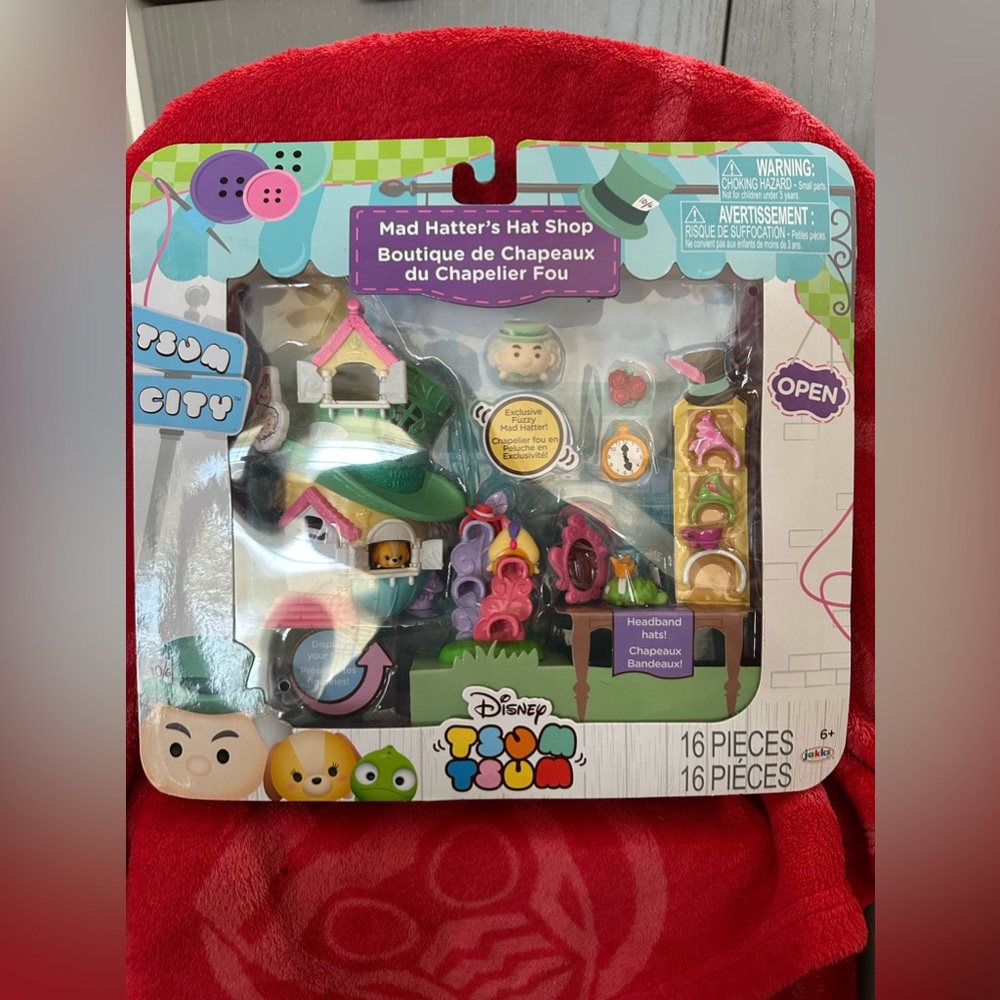 Mad Hatter’s Hat Shop Tsum Tsums